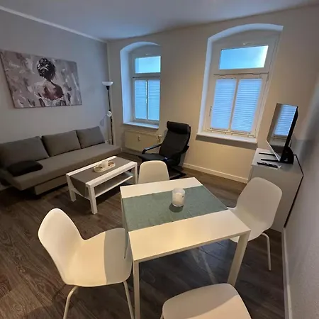 Moderne 2-zimmer Nahe Zentrum *